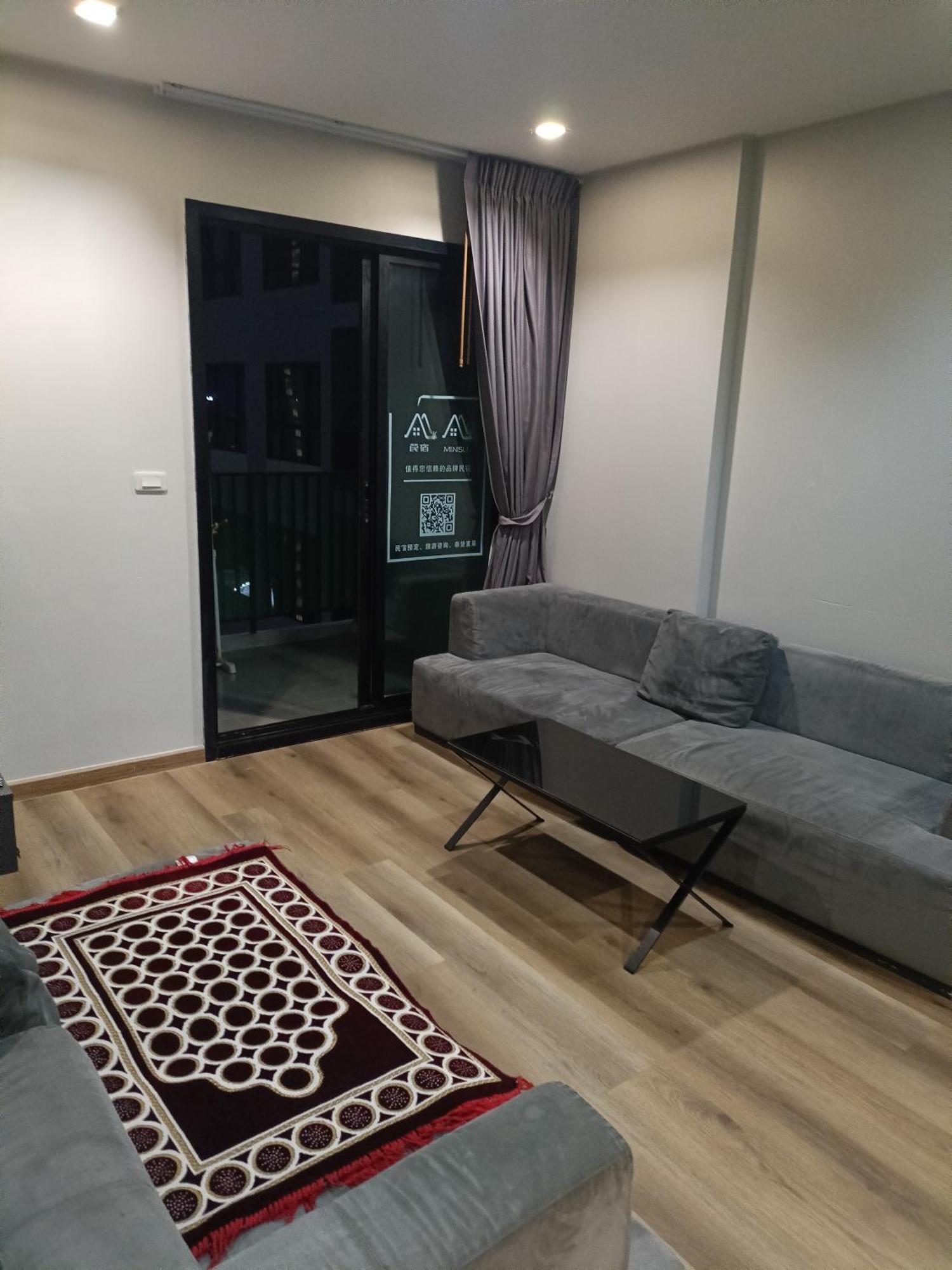 The Base Pattaya By Feng Apartment Bagian luar foto