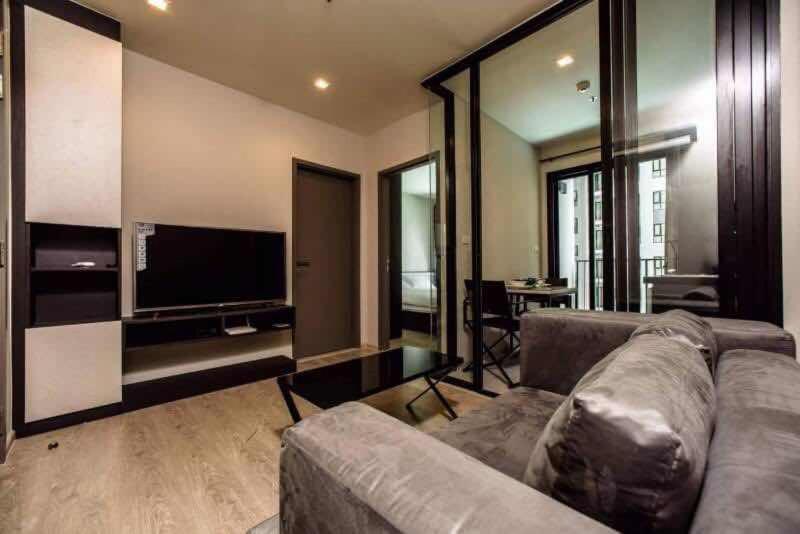The Base Pattaya By Feng Apartment Bagian luar foto