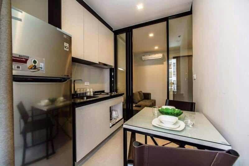 The Base Pattaya By Feng Apartment Bagian luar foto